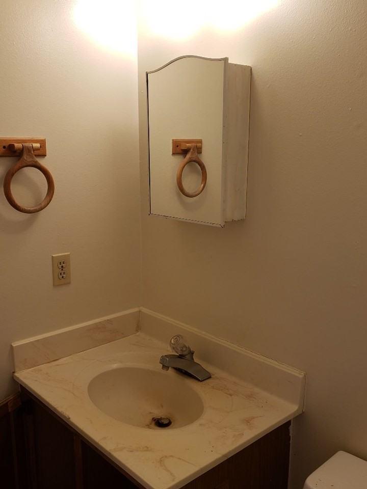 3 Lake Ave - Photo 4 of 17