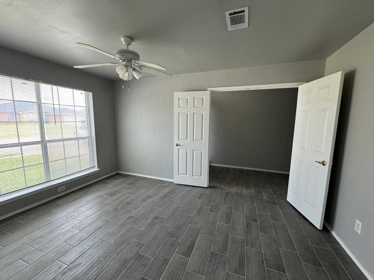 4206 Aspen Dr - Photo 5 of 27