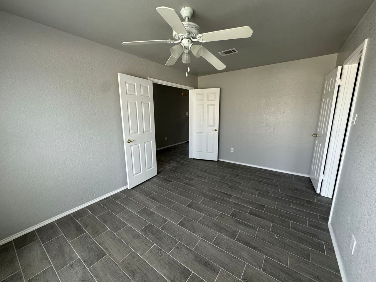 4206 Aspen Dr - Photo 6 of 27