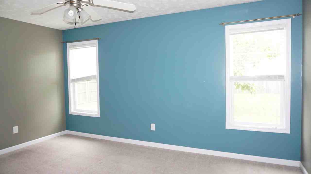 512 Broad Drive - Photo 6 of 24