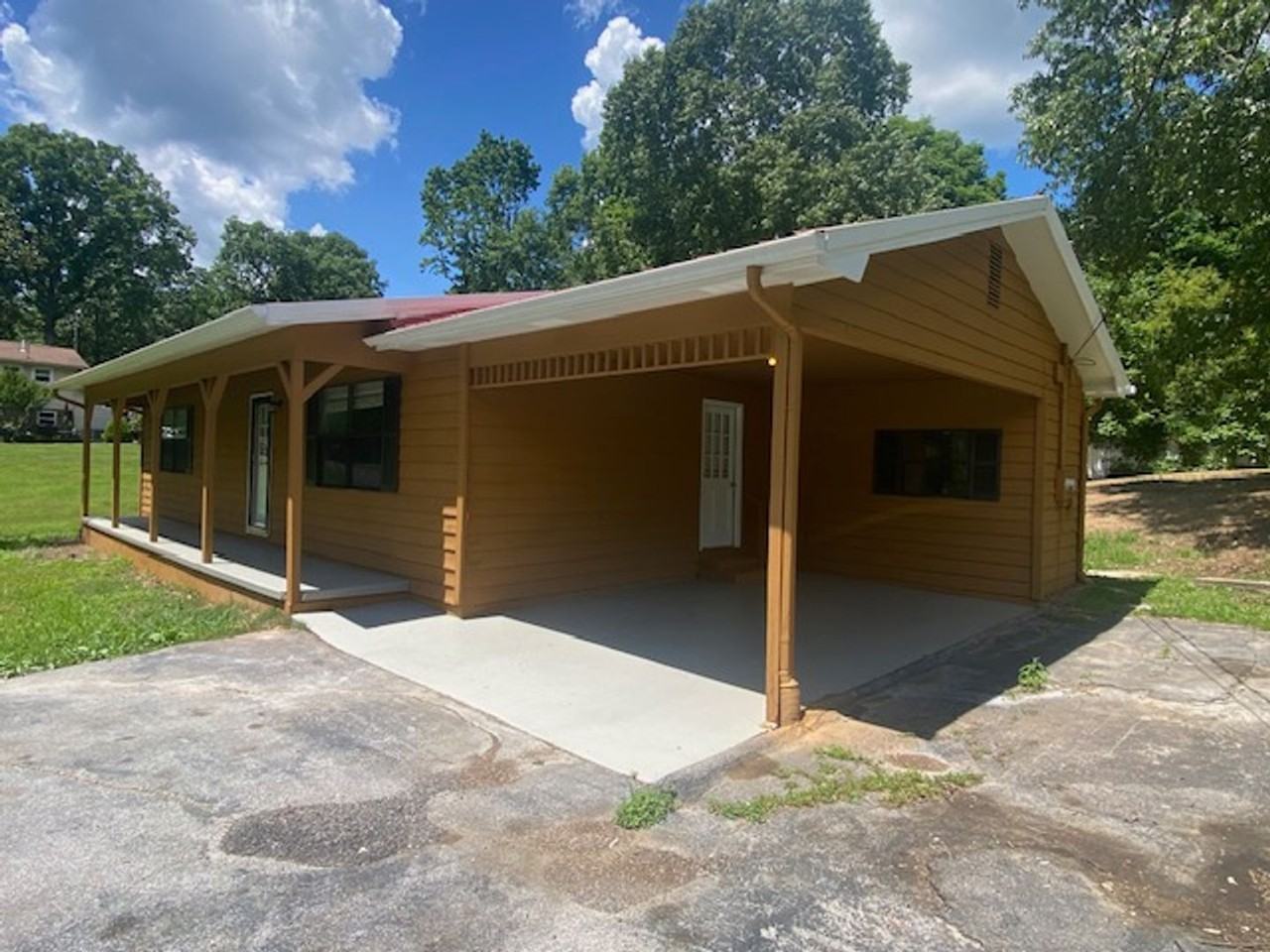 3660 49th St Nw - Photo 2 of 17