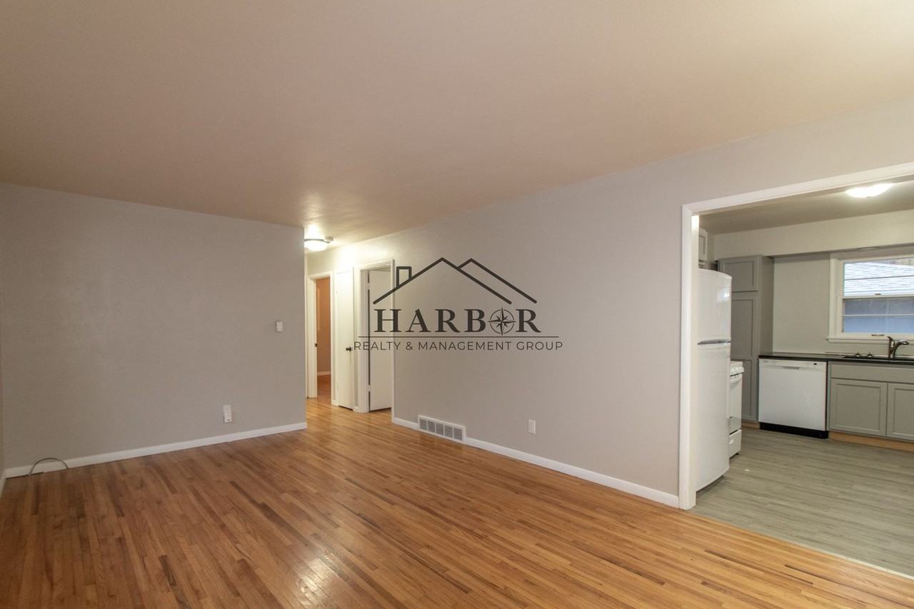 1401 26th St Nw - Photo 3 of 19