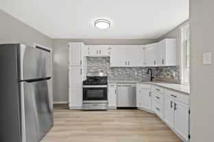 21 Lacona St - Photo 1 of 1