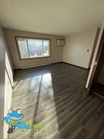 featured image of 1106 Hobart Ave Ne