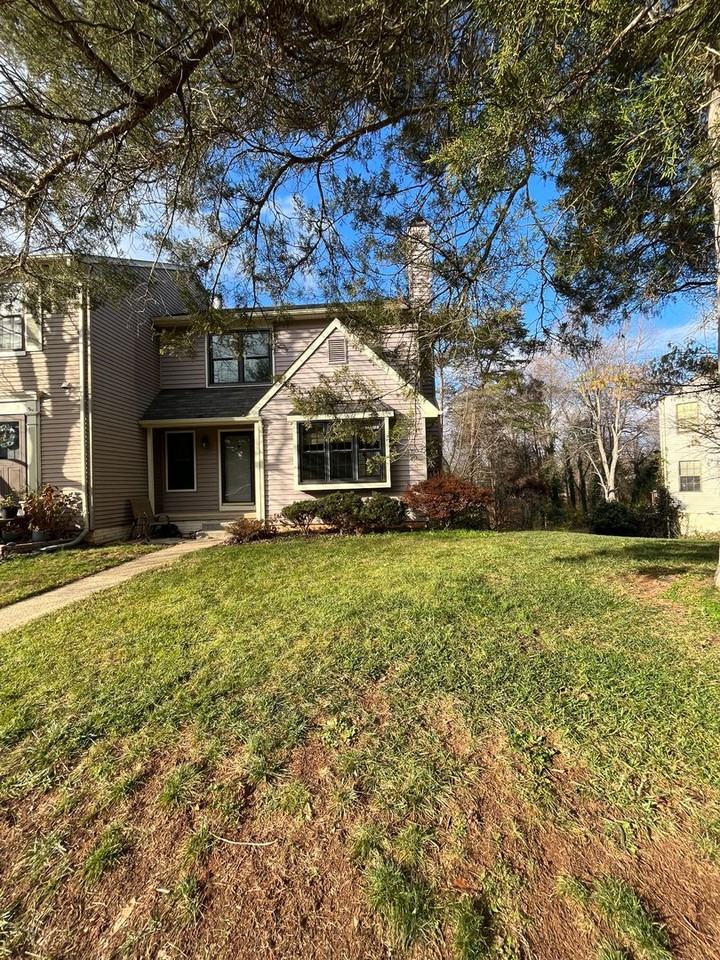 11 Vandercastel Rd - Photo 2 of 50