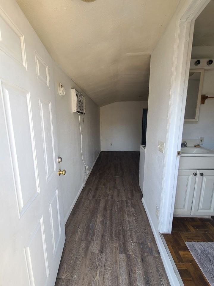1250 E Allen Rd - Photo 6 of 6
