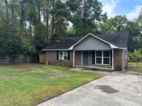 226 Sequoia Cir - Photo 1 of 1
