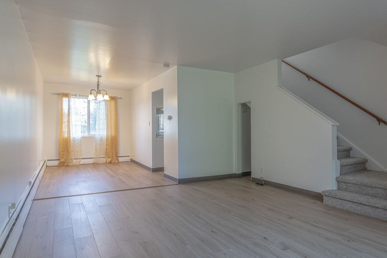 1227 Mccarty Ave - Photo 2 of 14