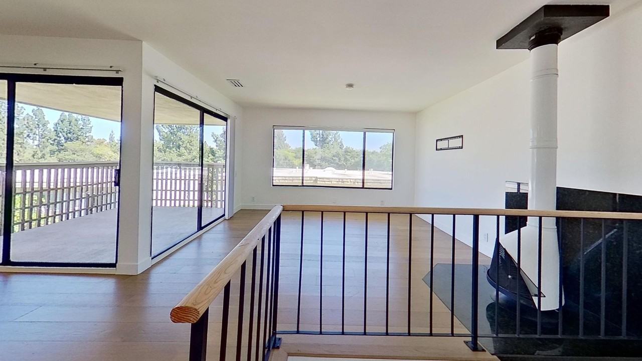 23205 Caminito Andreta - Photo 2 of 14