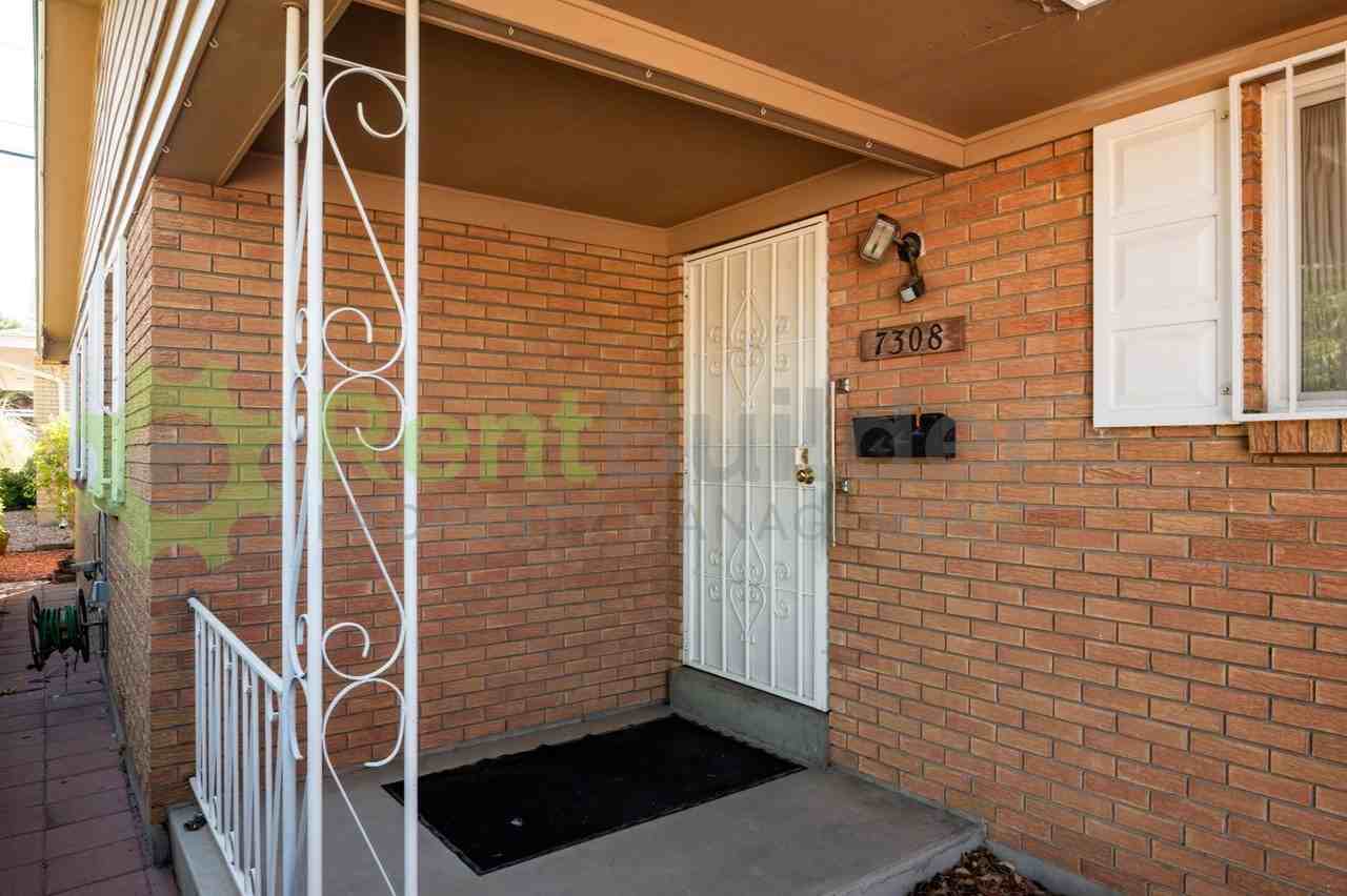 7308 Carriveau Ave Ne - Photo 2 of 25