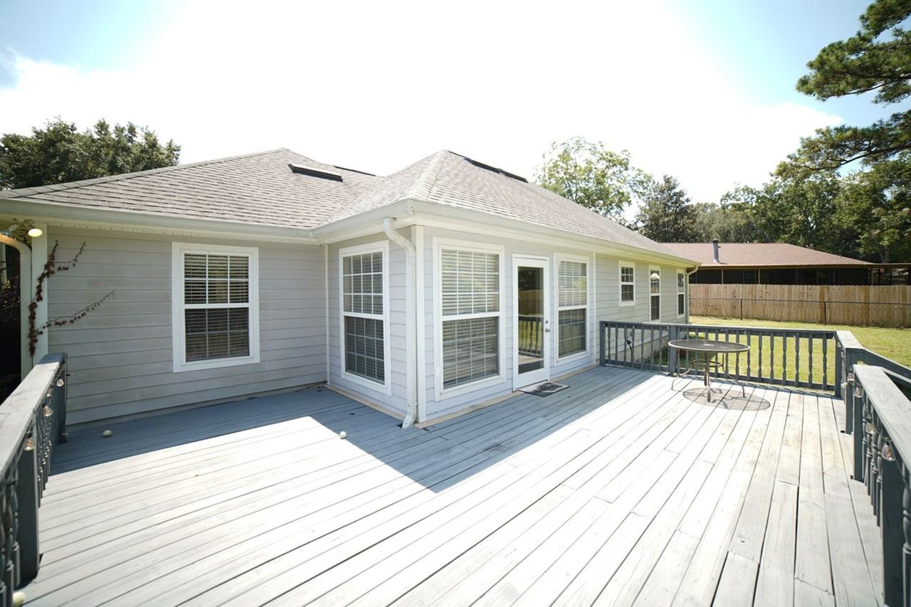 3204 Gallant Fox Trl - Photo 3 of 32