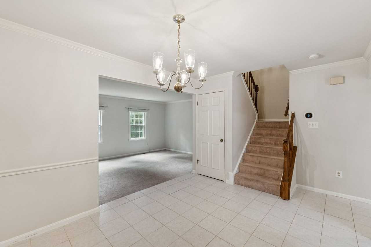 5858 Langton Dr - Photo 2 of 38