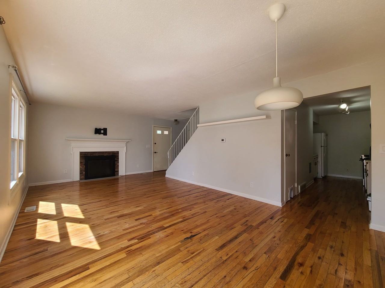 2606 Cherrywood Ct #16 - Photo 2 of 20