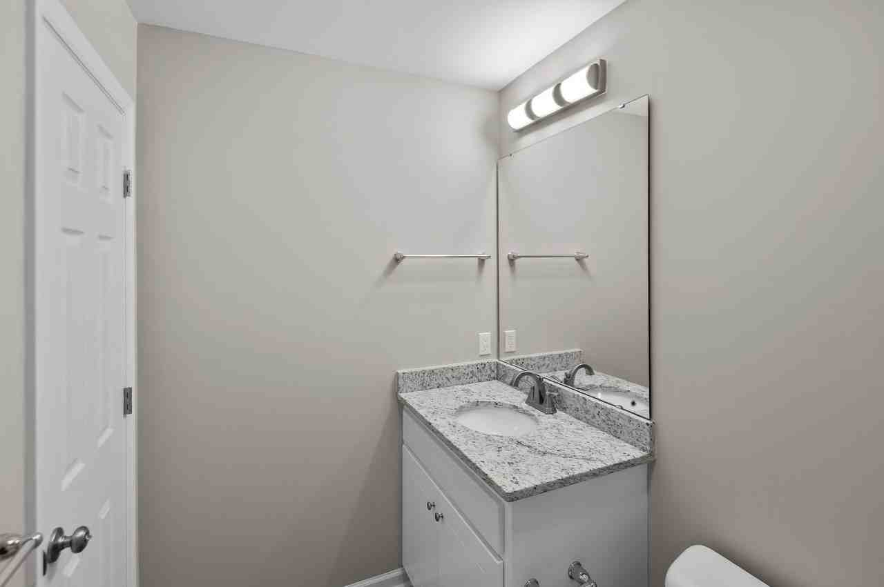 1256 Cross Creek Cir - Photo 5 of 46