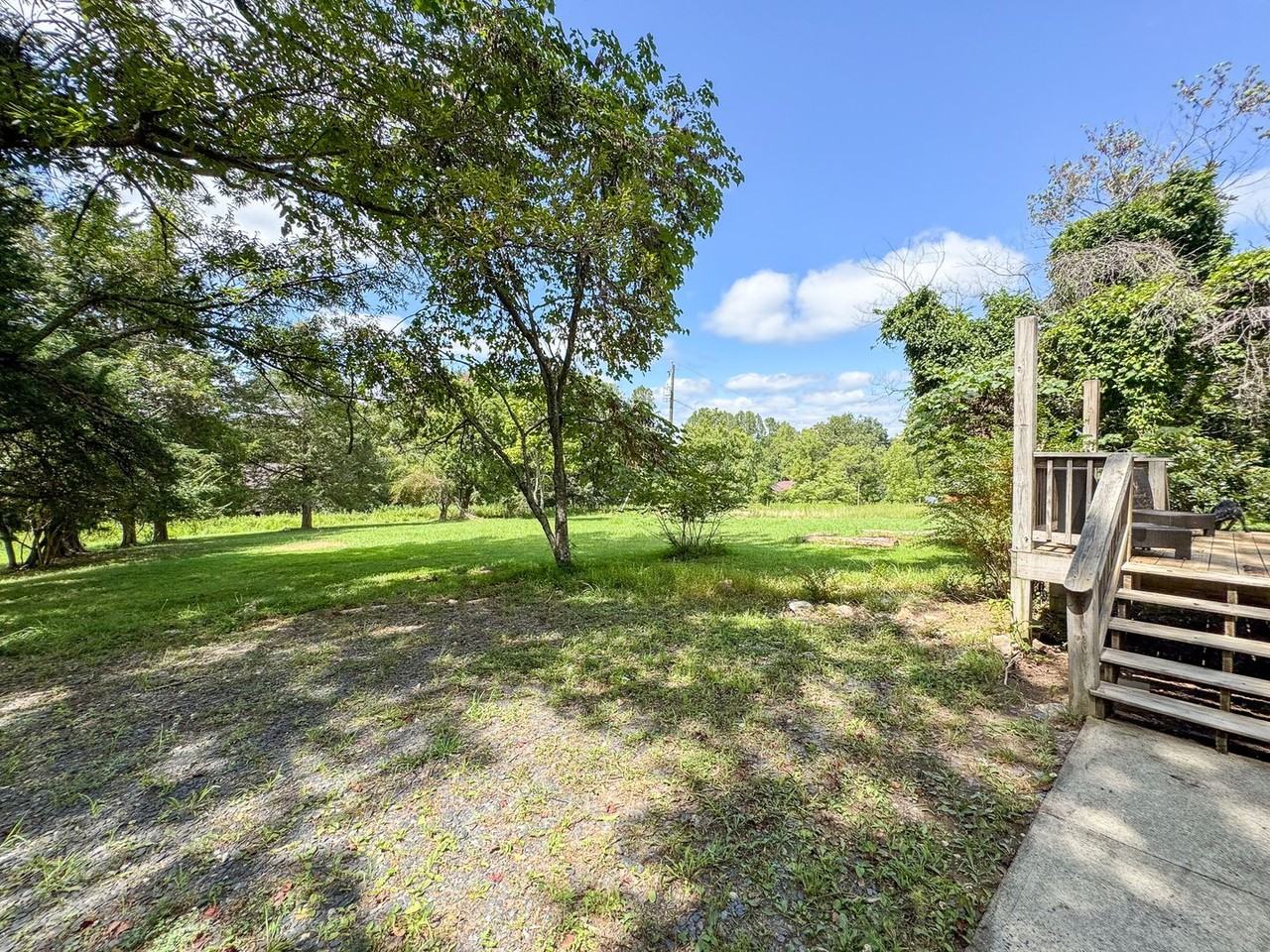 496 Terre Haute Ln - Photo 3 of 13