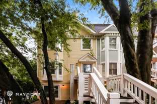 701 N Poplar St - Photo 1 of 1