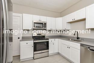 2254 Pierce St Ne - Photo 1 of 1