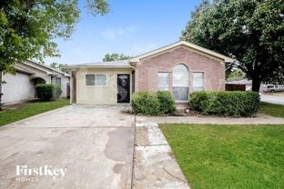 2613 Winding Rd - Photo 1 of 1