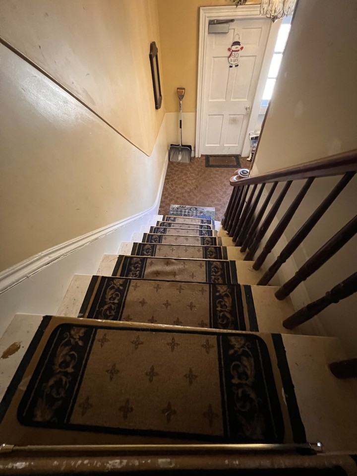 10 Woodland St #2nd - Photo 7 of 19