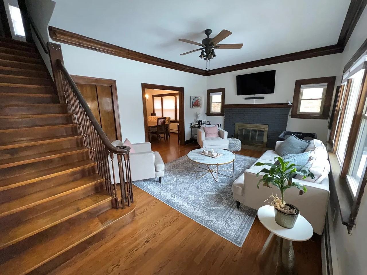 111 N Clara Pl #S - Photo 2 of 16