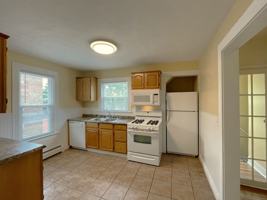 featured image of 381 W 1st St #2