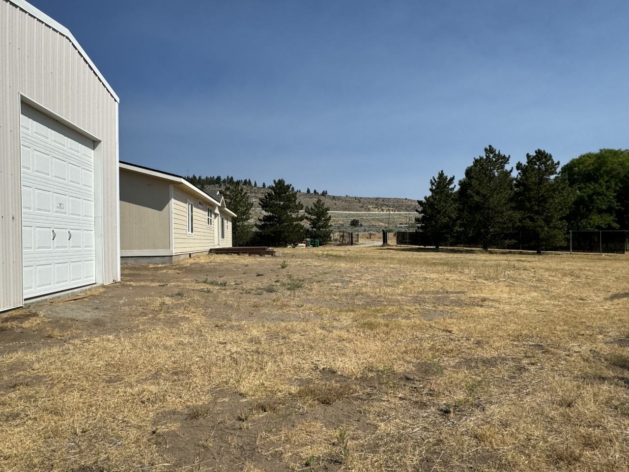 572 Us Highway 395 S #NA - Photo 3 of 27