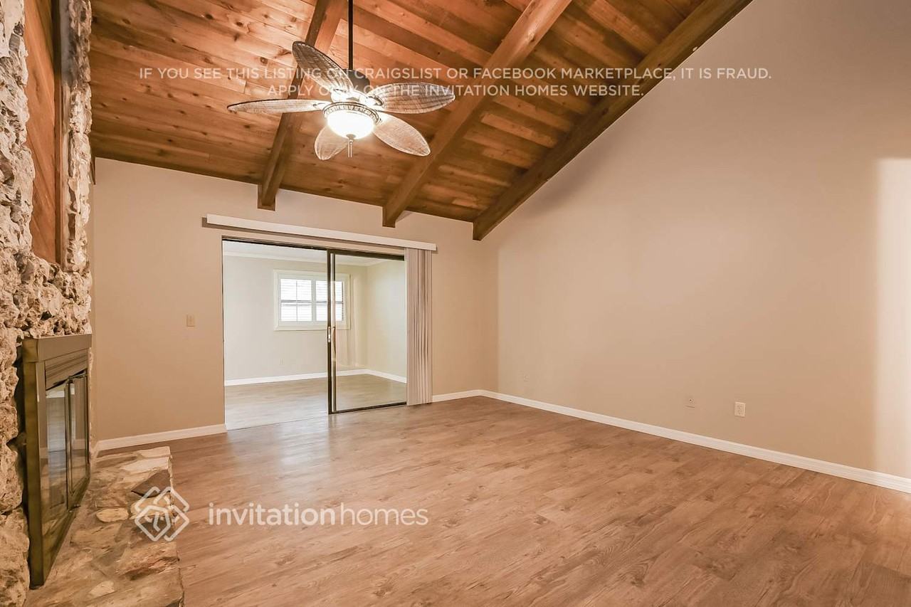 1124 Dappled Elm Ln - Photo 3 of 17