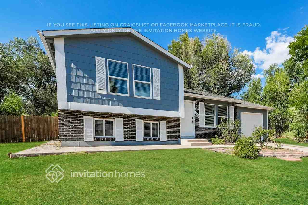 2410 Payne Cir W - Photo 5 of 19