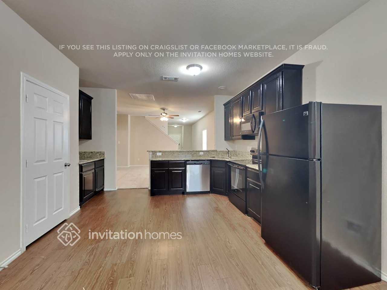 1832 Wickham Dr - Photo 7 of 27