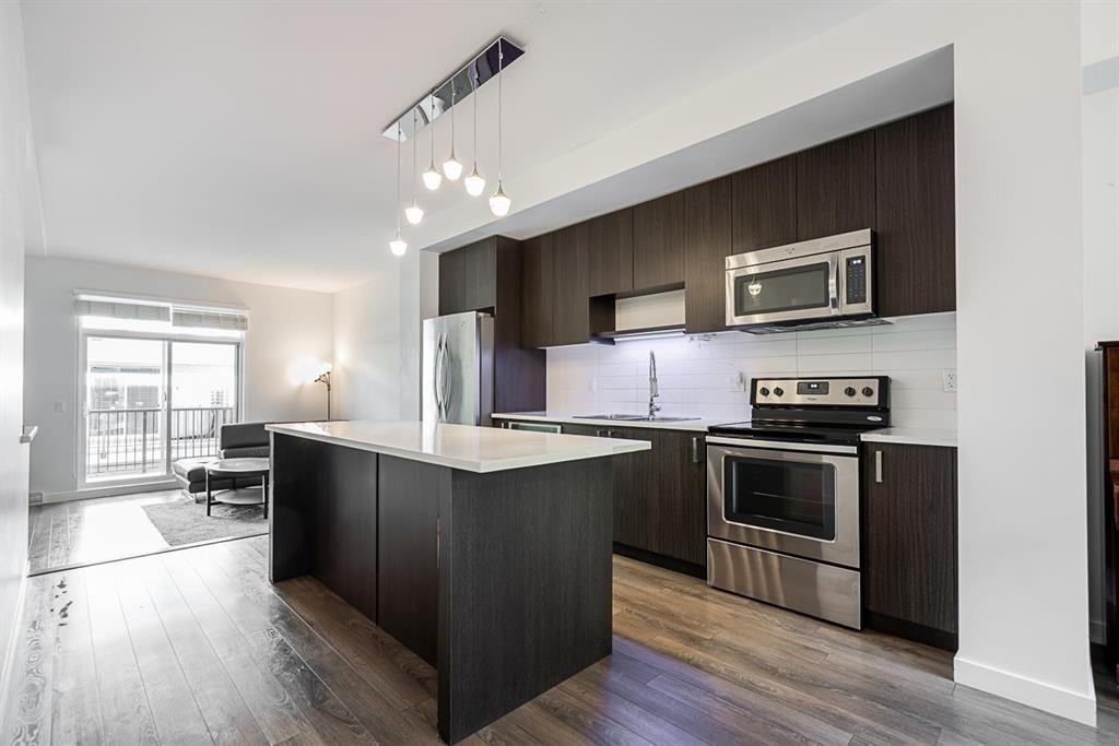 15340 Guildford Drive ##- - Photo 3 of 21