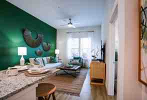 featured image of 510 N Rome Ave