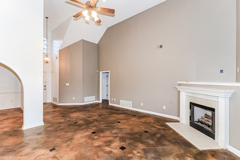 5432 Milton Ridge Dr - Photo 5 of 17