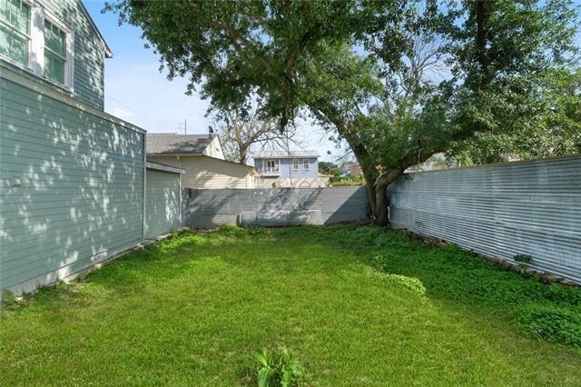 2712 Chippewa St - Photo 3 of 7