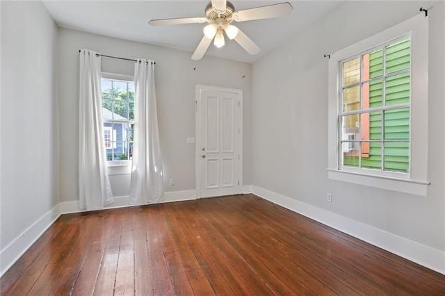 2712 Chippewa St - Photo 5 of 7