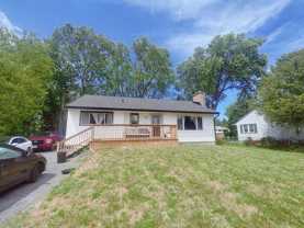 52 Olive Cres #1 - Photo 1 of 1