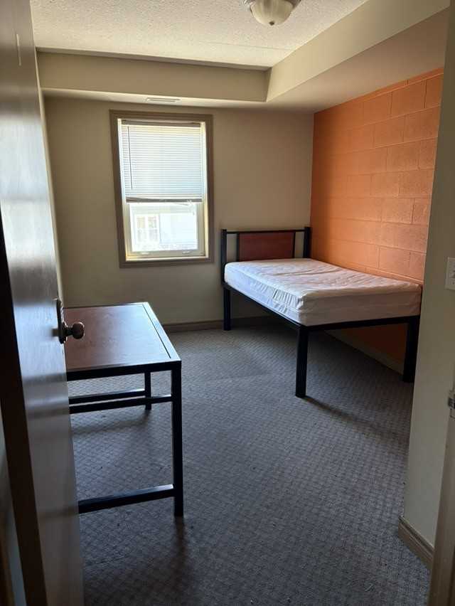 271 - 271 Lester Street #1 - Photo 4 of 6