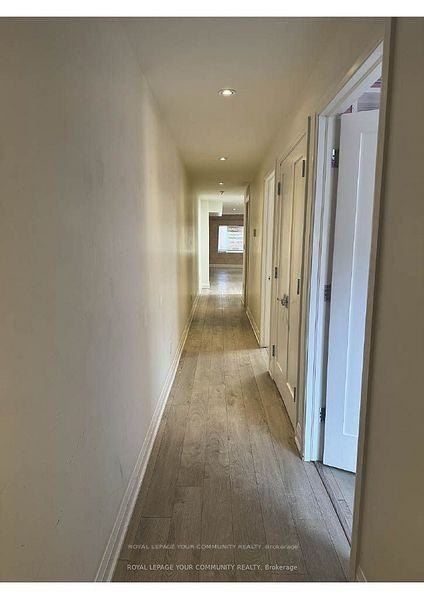 1929 Avenue Road #2nd flr - Photo 7 of 8