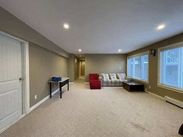 17107 84 Ave #1 - Photo 6 of 8