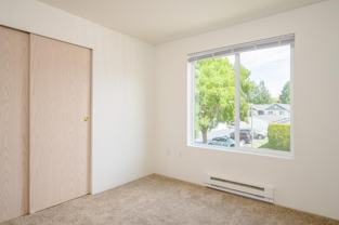 1001 Ne Briarcreek Way - Photo 1 of 1