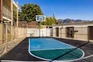 3250 Fairesta St - Photo 1 of 1