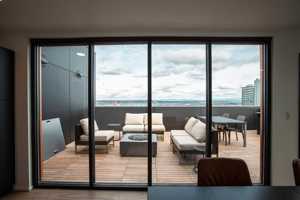 featured image of 411 S 15th St