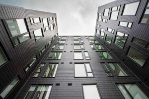 featured image of 411 S 15th St