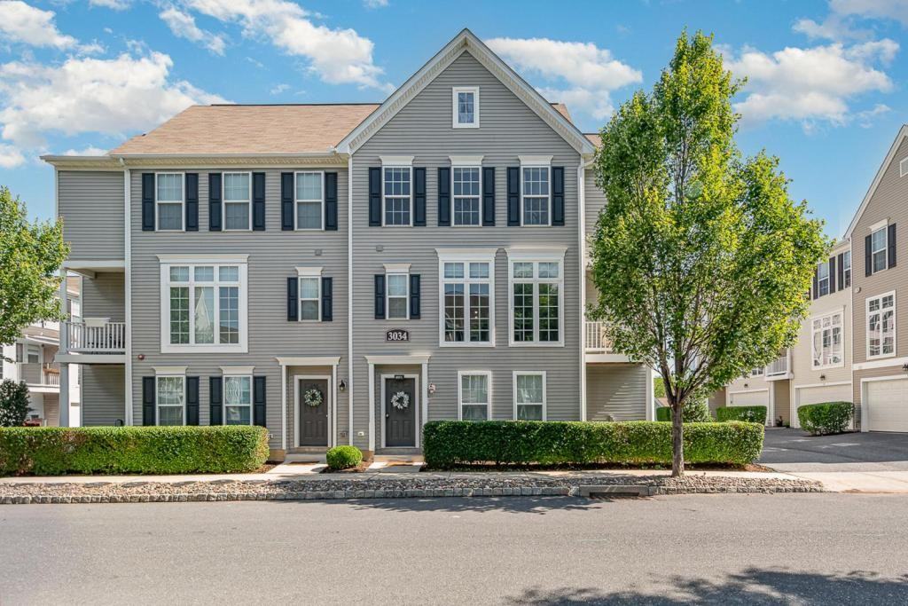 3034 Meridian Cmns - Photo 2 of 24