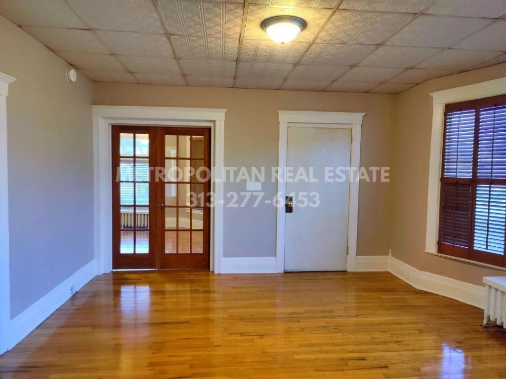 205 Cedar St - Photo 2 of 11