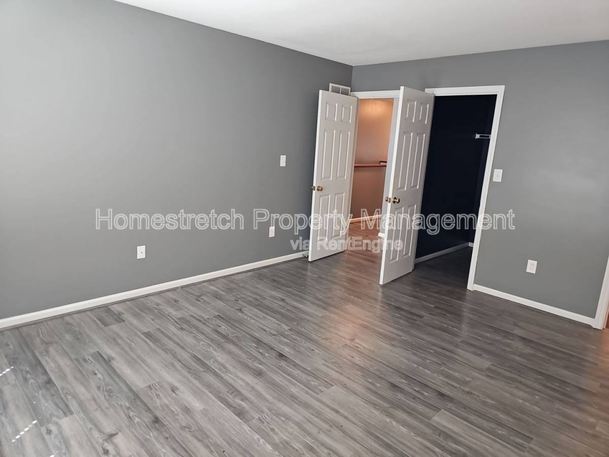 11261 Tea Olive Dr - Photo 3 of 10