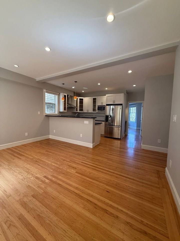 232 Central Ave #14 - Photo 3 of 10