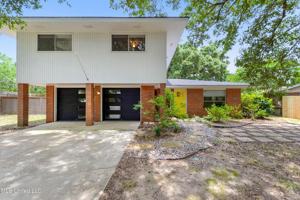 featured image of 103 Palm Ave