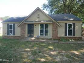 3410 Greenway Dr - Photo 1 of 1