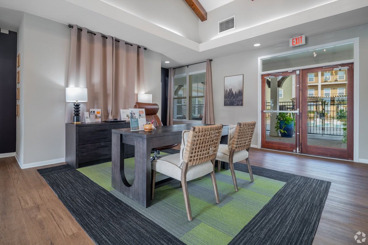 Heights at Converse - Photo 3 of 27