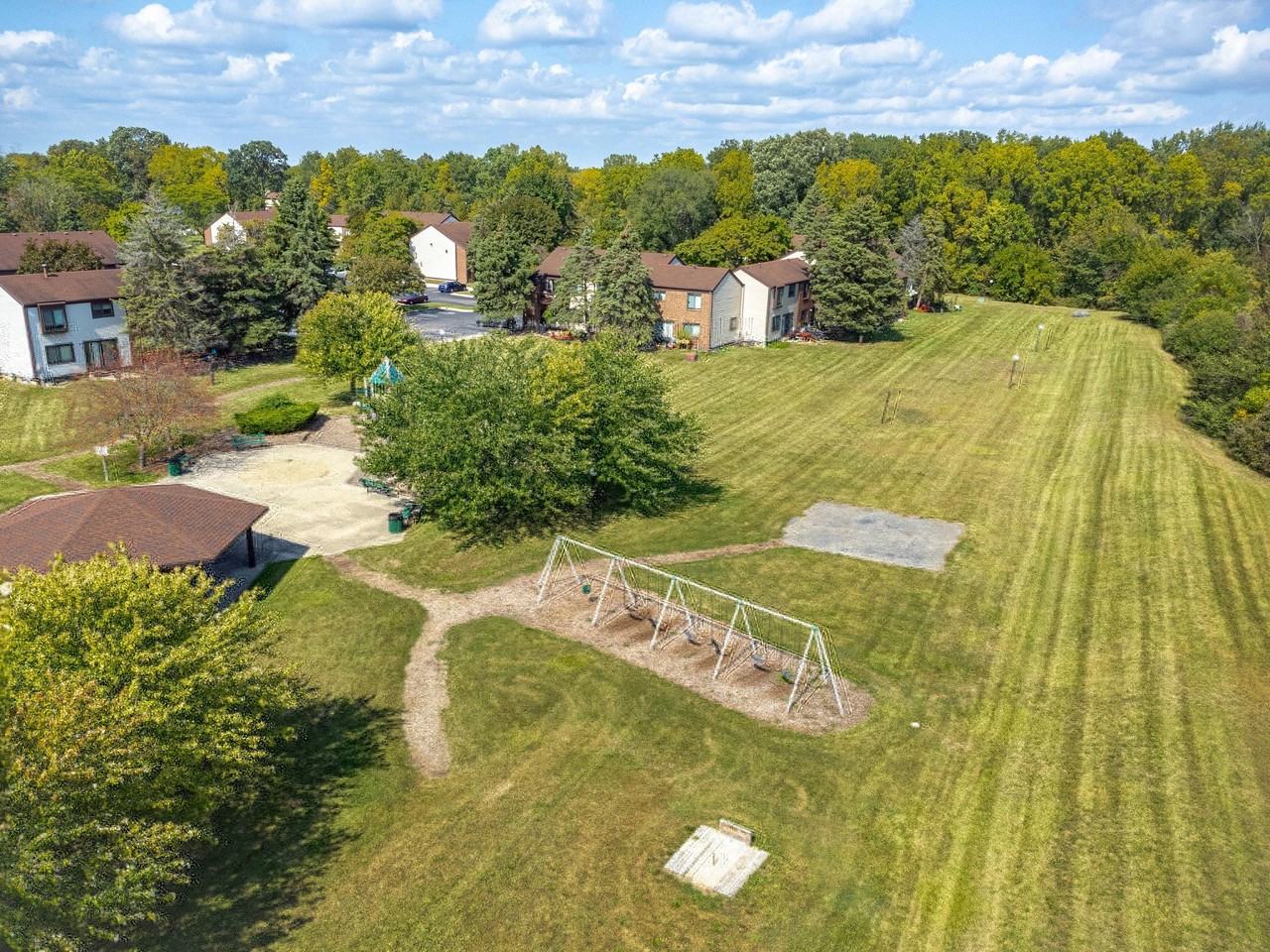 South Glen - Photo 5 of 24